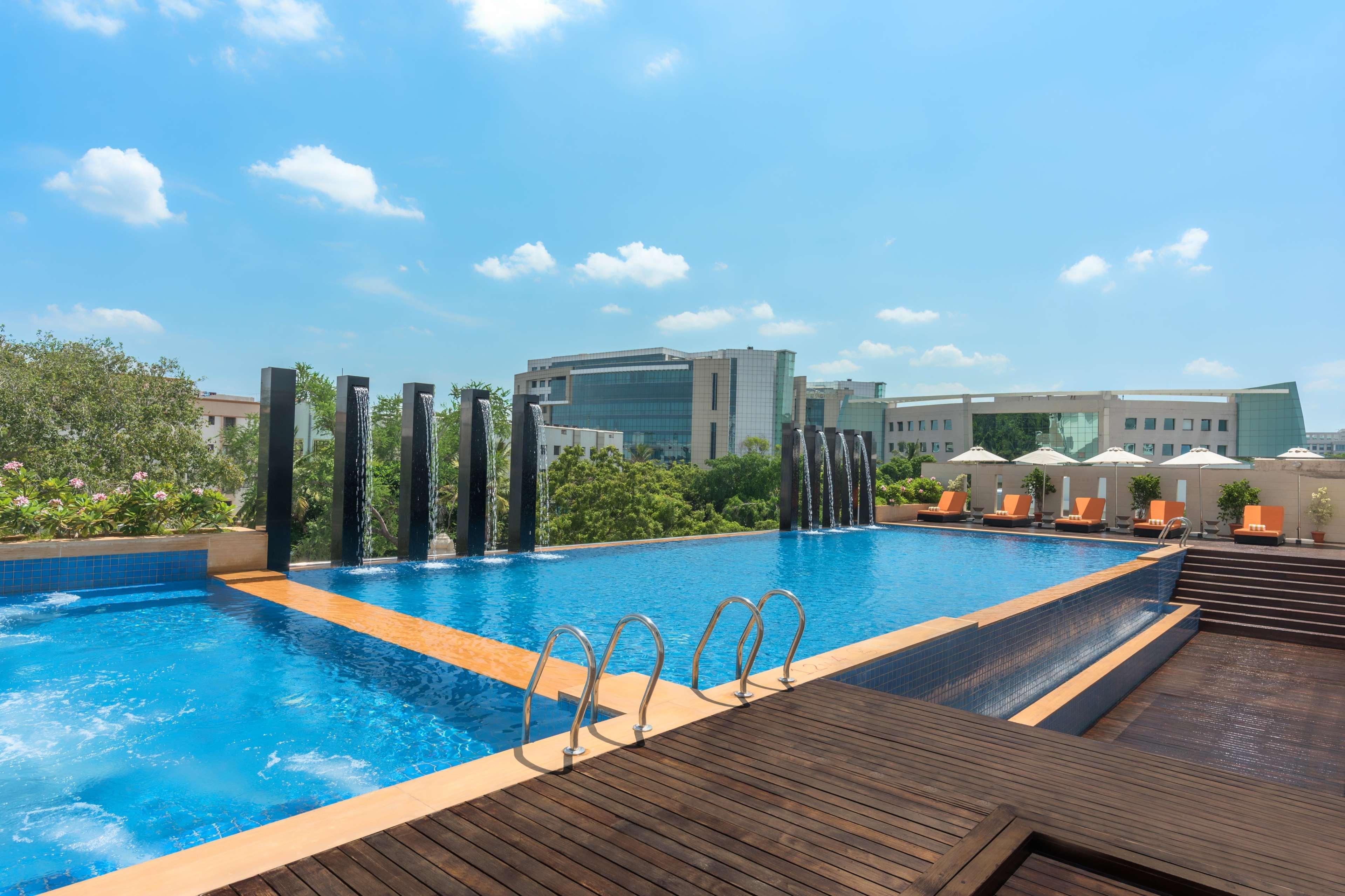 Feathers- A Radha Hotel, Chennai Exterior photo