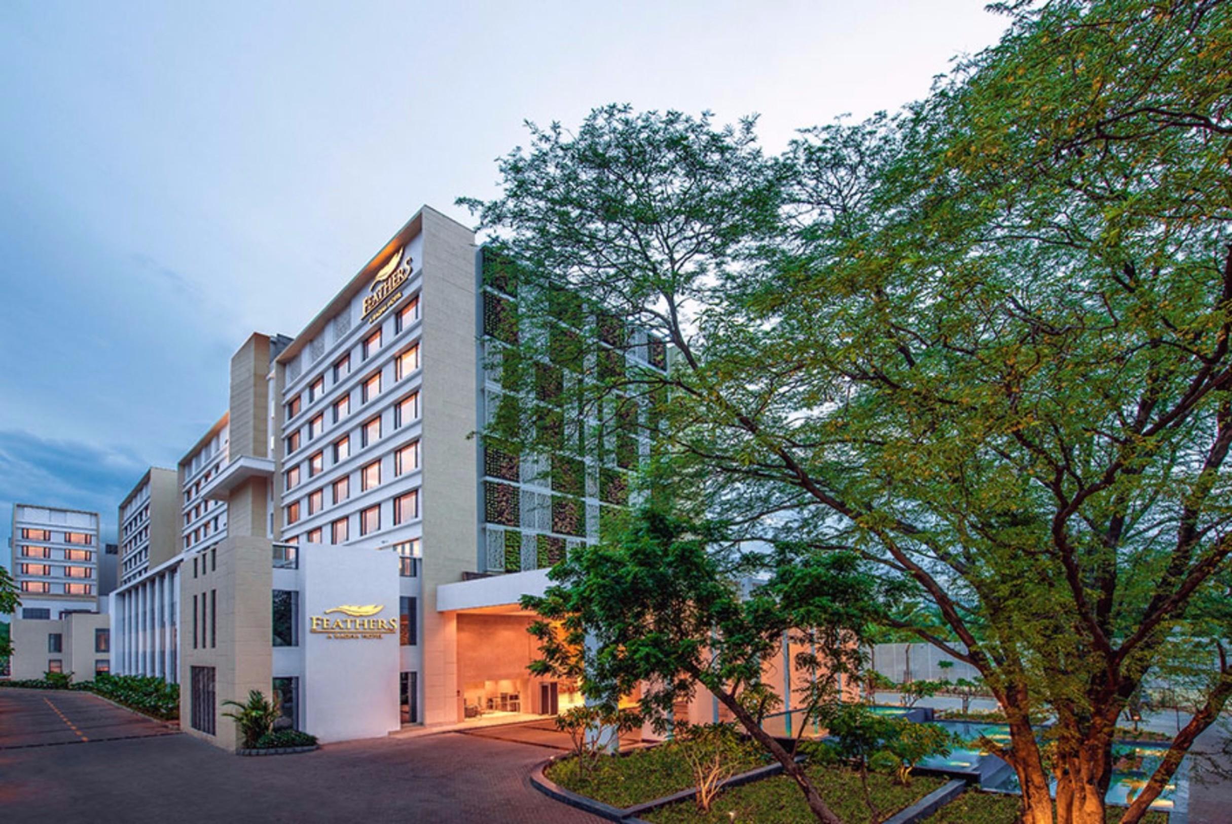 Feathers- A Radha Hotel, Chennai Exterior photo