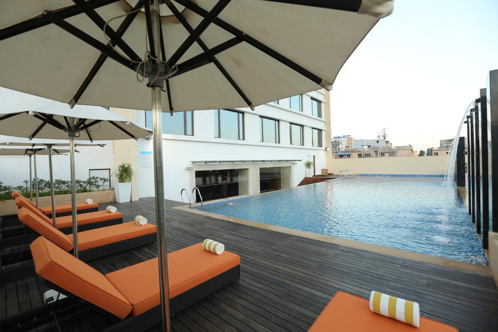 Feathers- A Radha Hotel, Chennai Exterior photo