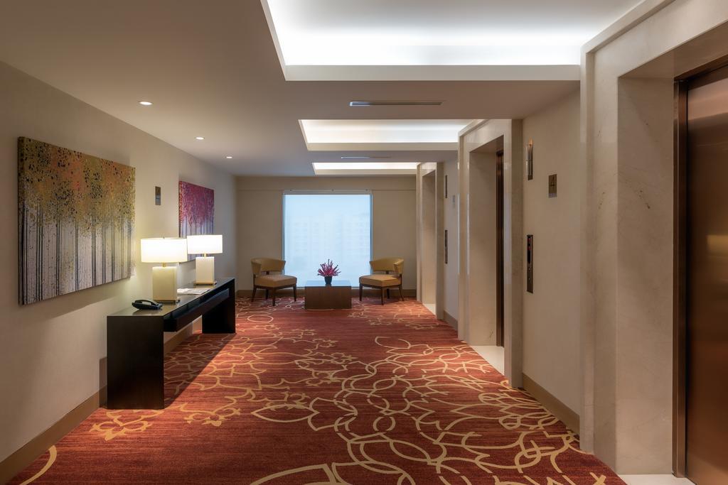 Feathers- A Radha Hotel, Chennai Exterior photo